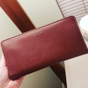 DUMA Maroon Wallet